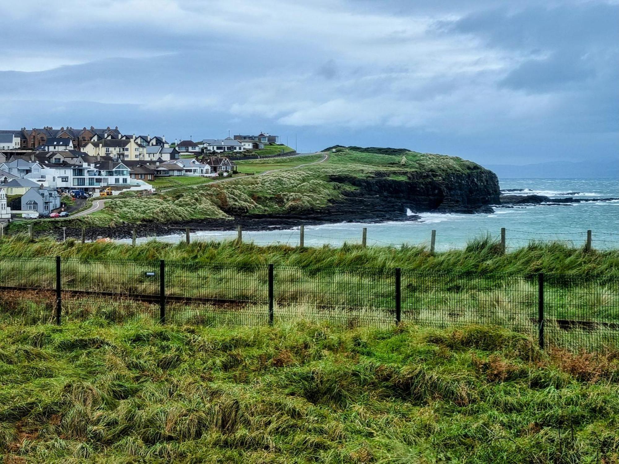 6 Dunluce Park - Portrush By The Sea公寓 外观 照片