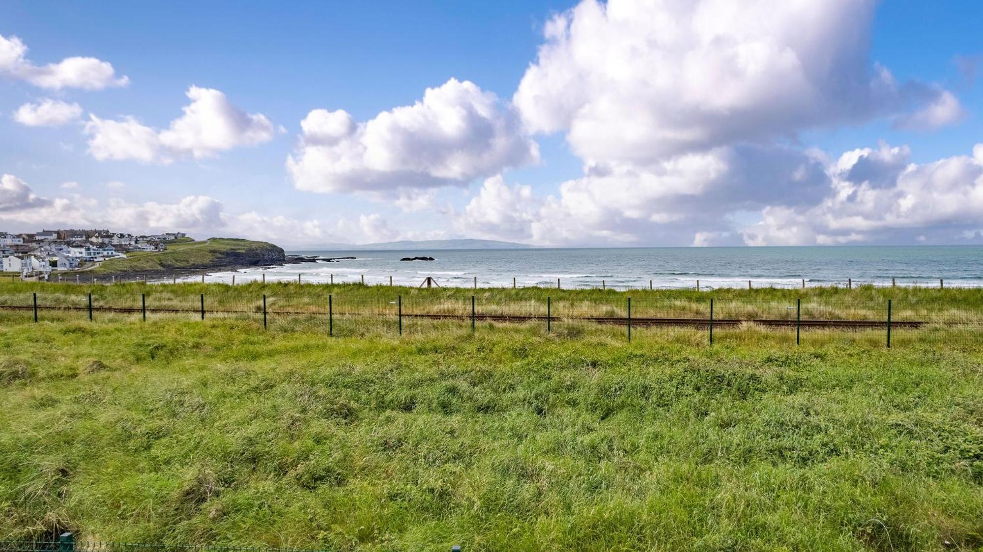 6 Dunluce Park - Portrush By The Sea公寓 外观 照片